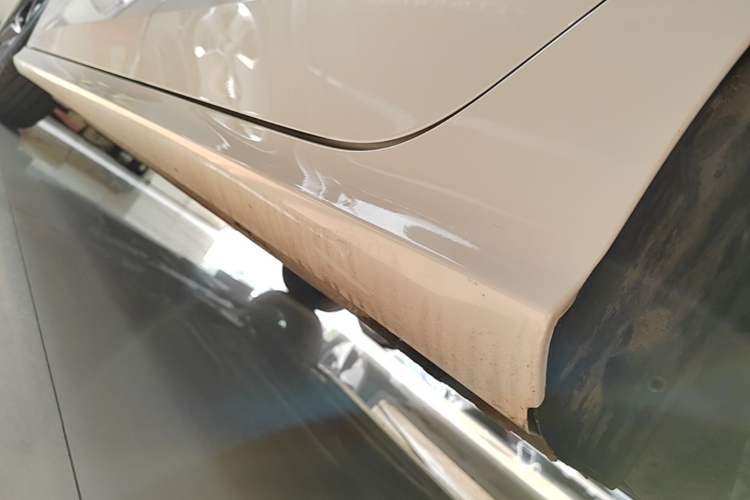 Used MG 5 2022 180 DVVT CVT Youth Luxury Edition Left Side Sill
