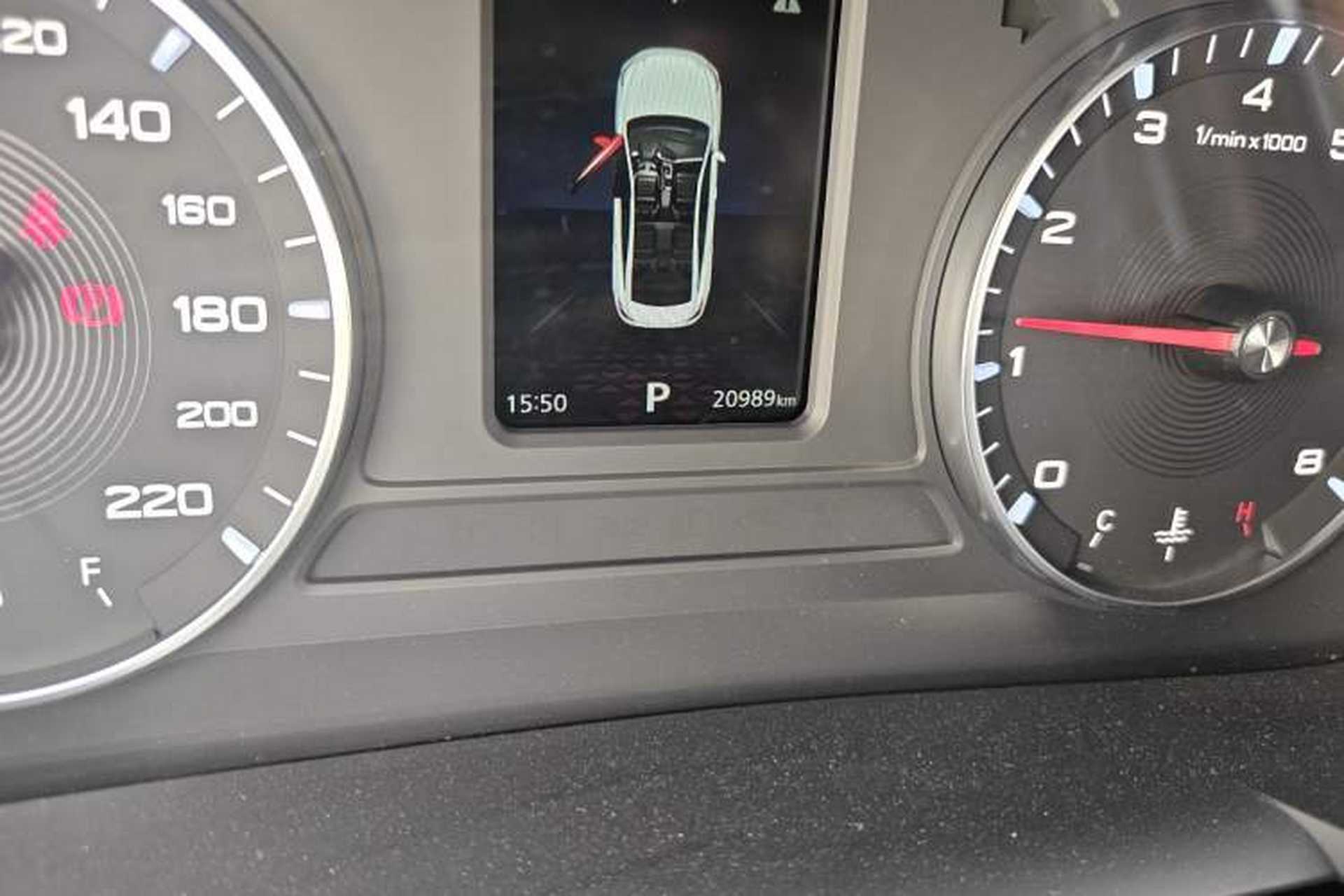 Used MG 5 2022 180 DVVT CVT Youth Style Edition Odometer Close Up