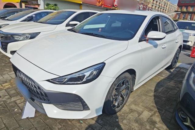 MG 5 2022 180 DVVT CVT Youth Luxury Edition usado