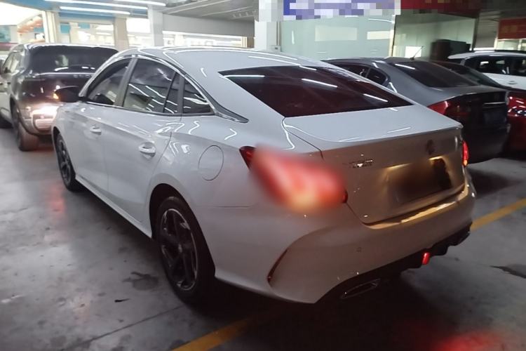 Used MG 5 2022 300TGI DCT Chao Yue Luxury Edition Rear Left 45 Deg