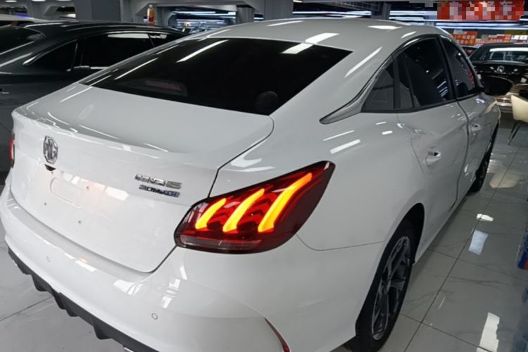 Used MG 5 2022 300TGI DCT Chao Yue Luxury Edition Rear Right 45 Deg