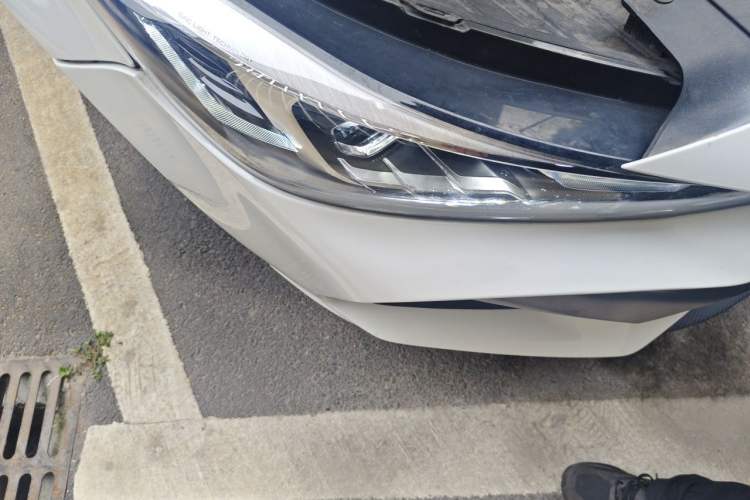 Used MG 5 2022 180 DVVT CVT Youth Luxury Edition Right Front Headlight