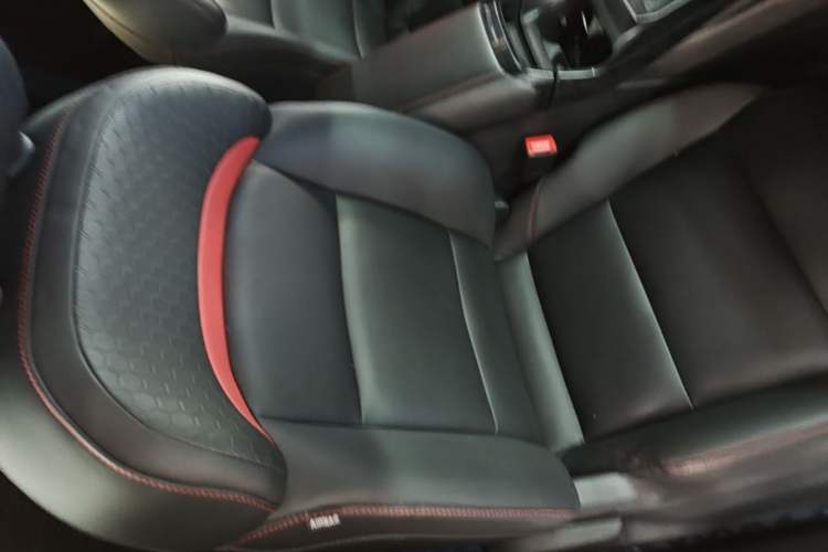 Used MG 5 2022 180 DVVT CVT Youth Flagship Edition Right Front Seat