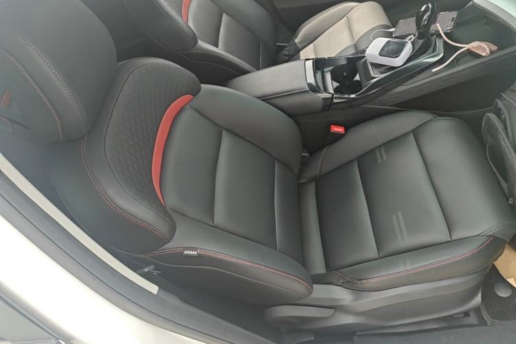 Used MG 5 2022 180 DVVT CVT Youth Flagship Edition Right Front Seat