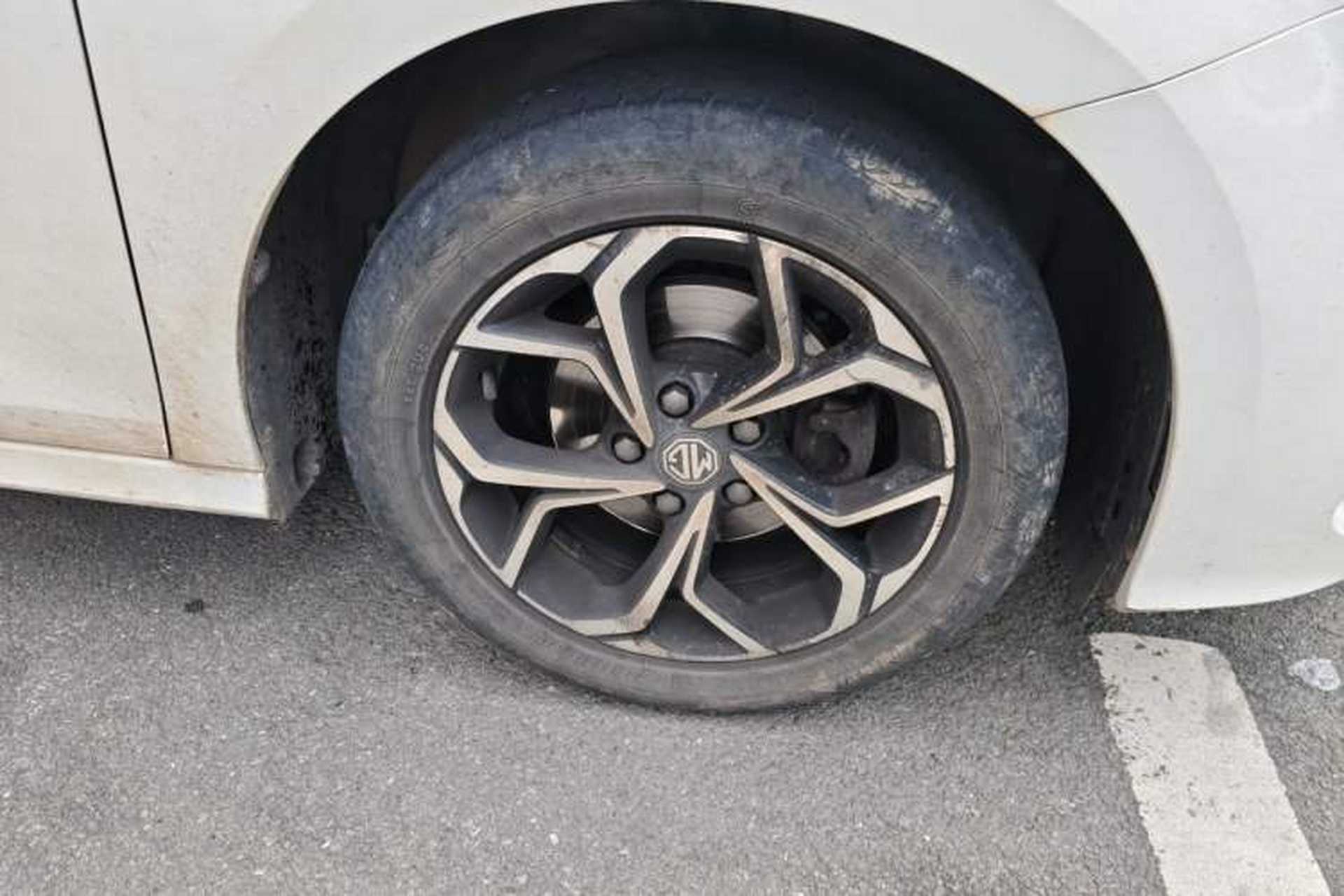 Used MG 5 2022 180 DVVT Manual Youth Luxury Edition Right Front Wheel Hub