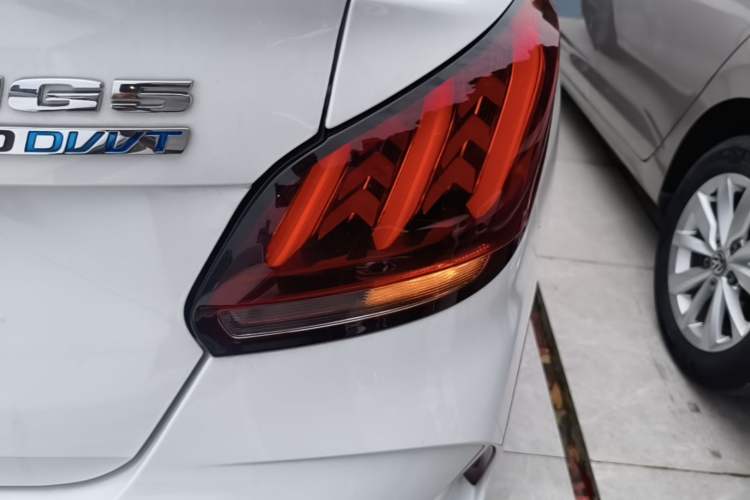 Used MG 5 2022 180 DVVT CVT Youth Luxury Edition Right Rear Taillight