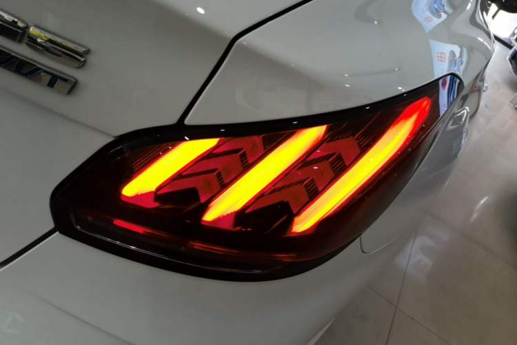 Used MG 5 2022 180 DVVT CVT Youth Style Edition Right Rear Taillight