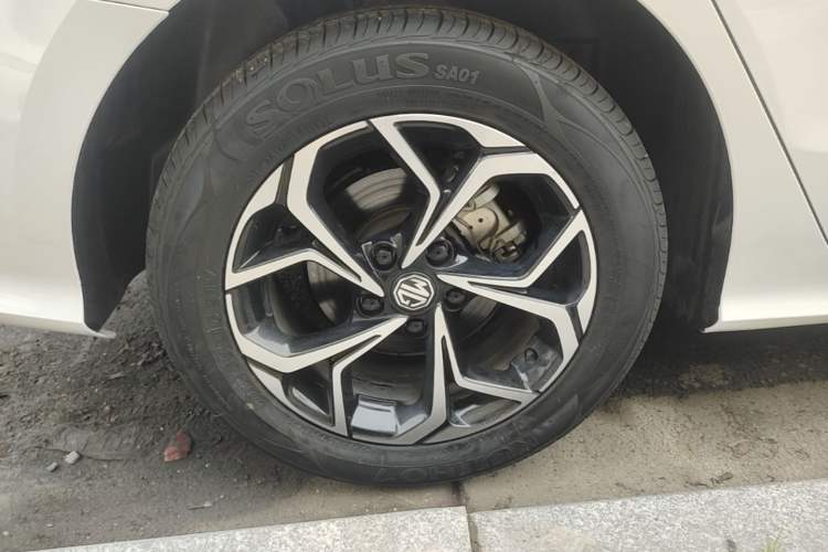 Used MG 5 2022 180 DVVT CVT Youth Luxury Edition Right Rear Wheel Hub