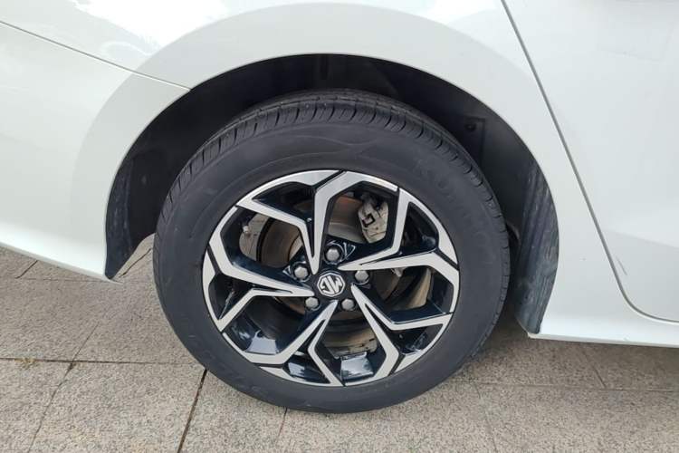 Used MG 5 2022 180 DVVT CVT Youth Luxury Edition Right Rear Wheel Hub