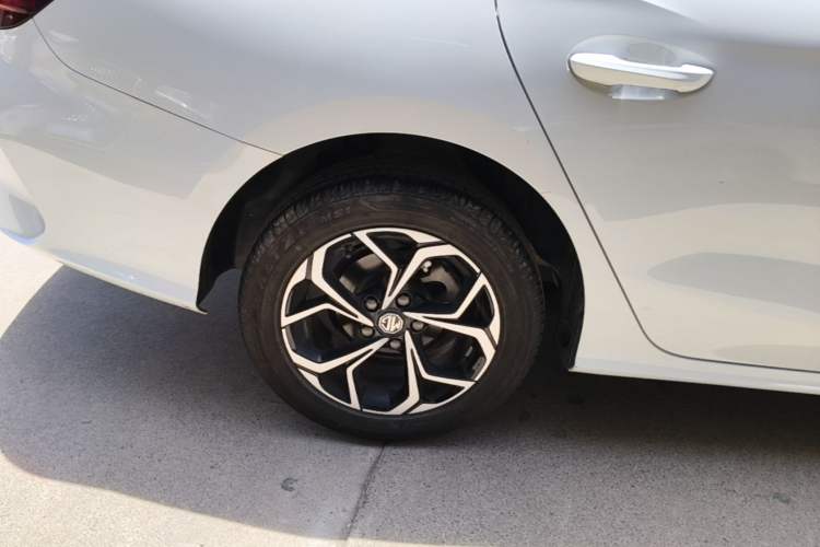 Used MG 5 2022 180 DVVT Manual Youth Style Edition Right Rear Wheel Hub