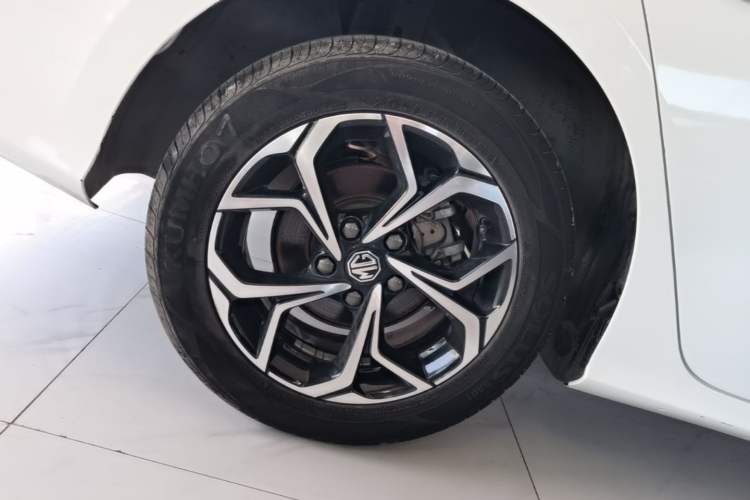 Used MG 5 2022 180 DVVT CVT Youth Luxury Edition Right Rear Wheel Hub