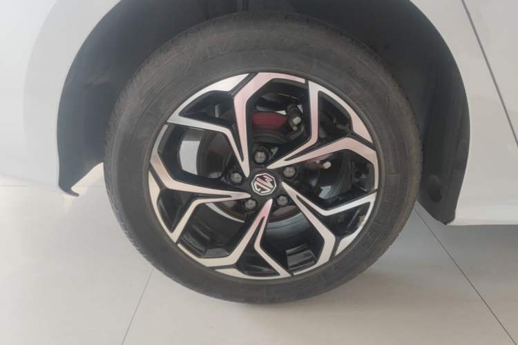 Used MG 5 2022 180 DVVT Manual Youth Luxury Edition Right Rear Wheel Hub