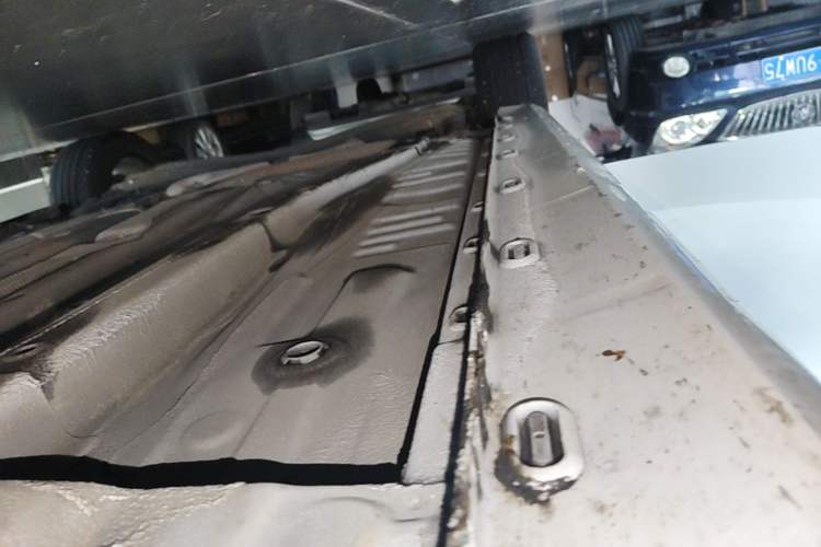 Used MG 5 2022 180 DVVT CVT Youth Luxury Edition Right Side Sill