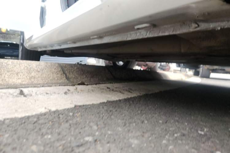 Used MG 5 2022 180 DVVT CVT Youth Luxury Edition Right Side Sill