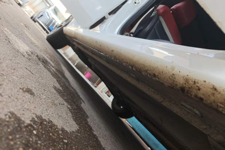 Used MG 5 2022 180 DVVT CVT Youth Luxury Edition Right Side Sill
