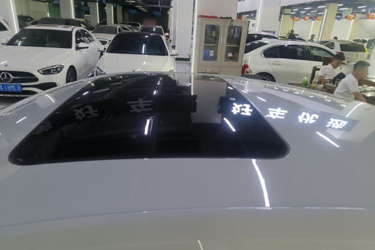 Used MG 5 2022 180 DVVT CVT Youth Luxury Edition Roof