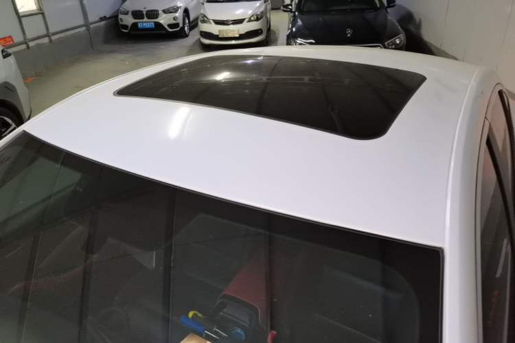 Used MG 5 2022 180 DVVT CVT Youth Luxury Edition Roof