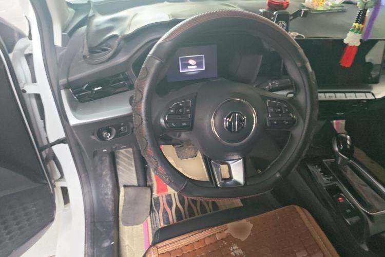 Used MG 5 2022 180 DVVT CVT Youth Luxury Edition Steering Wheel