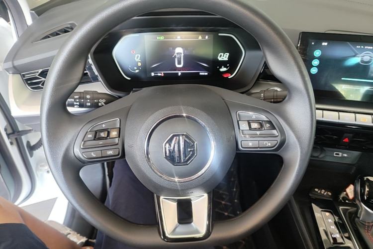 Used MG 5 2022 180 DVVT CVT Youth Luxury Edition Steering Wheel