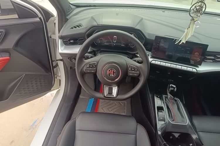 Used MG 5 2022 180 DVVT CVT Youth Luxury Edition Steering Wheel