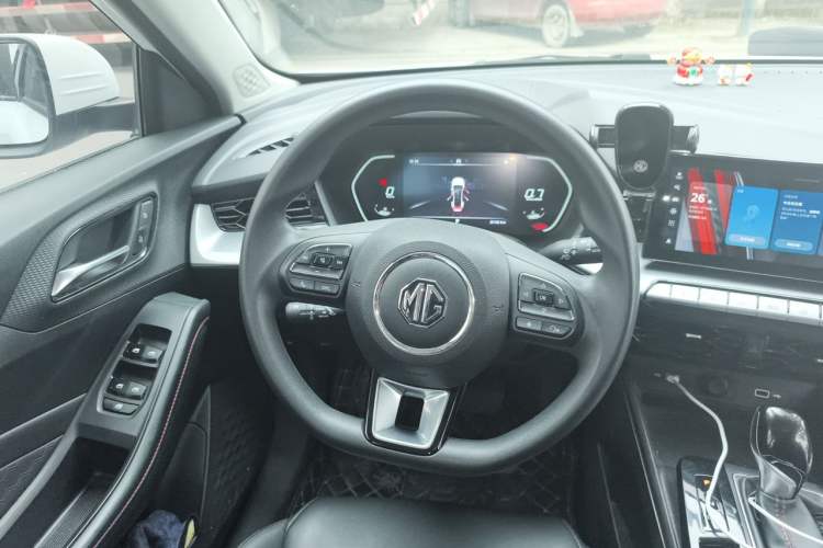 Used MG 5 2022 180 DVVT CVT Youth Luxury Edition Steering Wheel