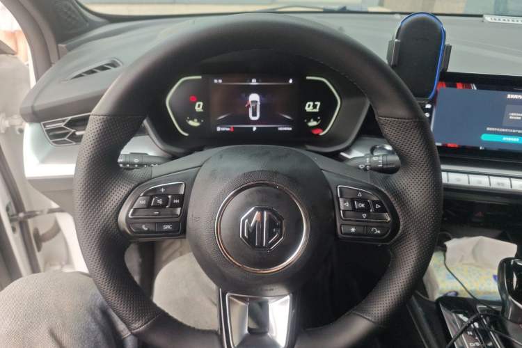 Used MG 5 2022 180 DVVT CVT Youth Luxury Edition Steering Wheel