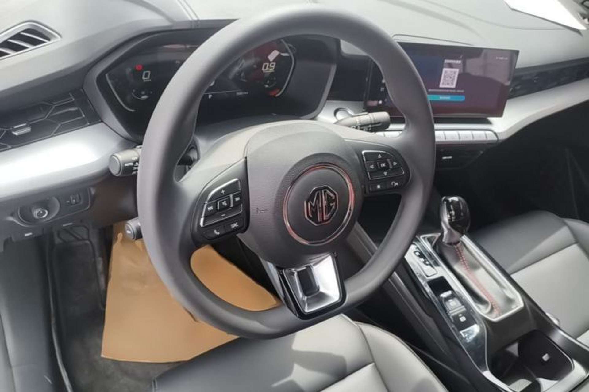 Used MG 5 2022 180 DVVT CVT Youth Luxury Edition Steering Wheel
