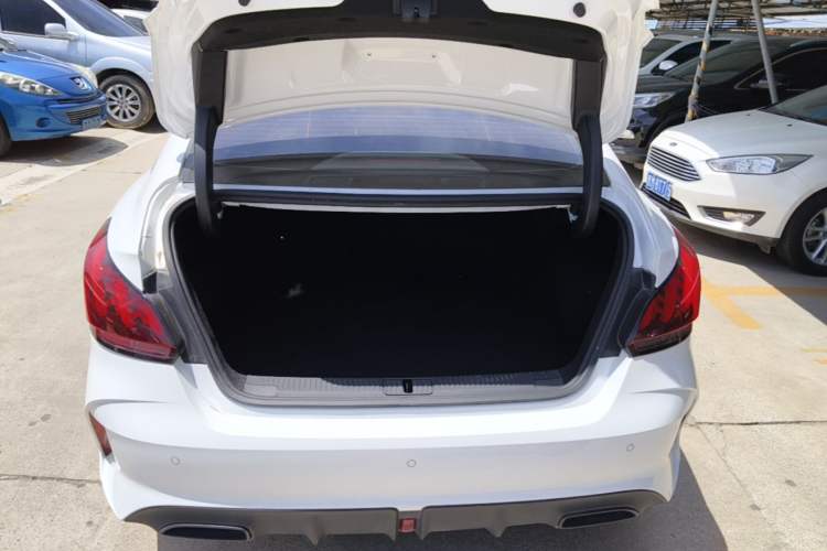 Used MG 5 2022 180 DVVT Manual Youth Style Edition Trunk