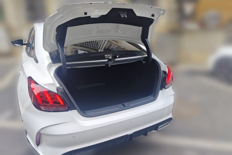 Used MG 5 2022 180 DVVT CVT Youth Luxury Edition Trunk