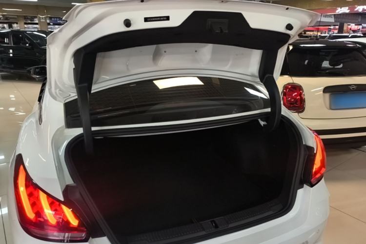 Used MG 5 2022 180 DVVT CVT Youth Style Edition Trunk