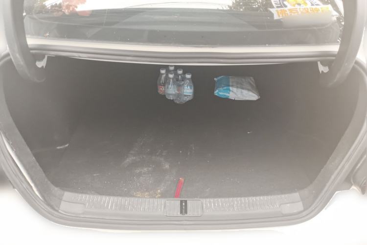 Used MG 5 2022 180 DVVT CVT Youth Luxury Edition Trunk
