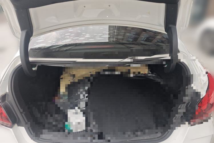 Used MG 5 2022 180 DVVT CVT Youth Luxury Edition Trunk