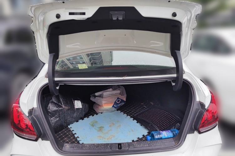 Used MG 5 2022 180 DVVT CVT Youth Luxury Edition Trunk