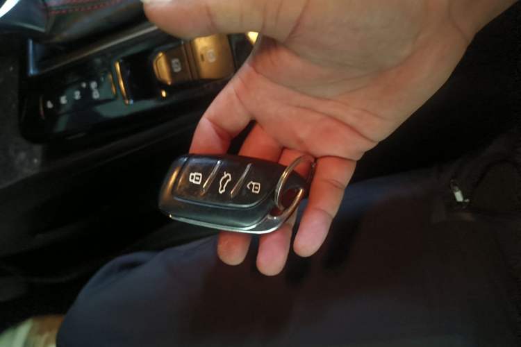 Used MG 5 2022 180 DVVT CVT Youth Luxury Edition Vehicle Key