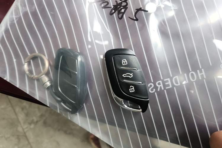 Used MG 5 2022 180 DVVT CVT Youth Luxury Edition Vehicle Key