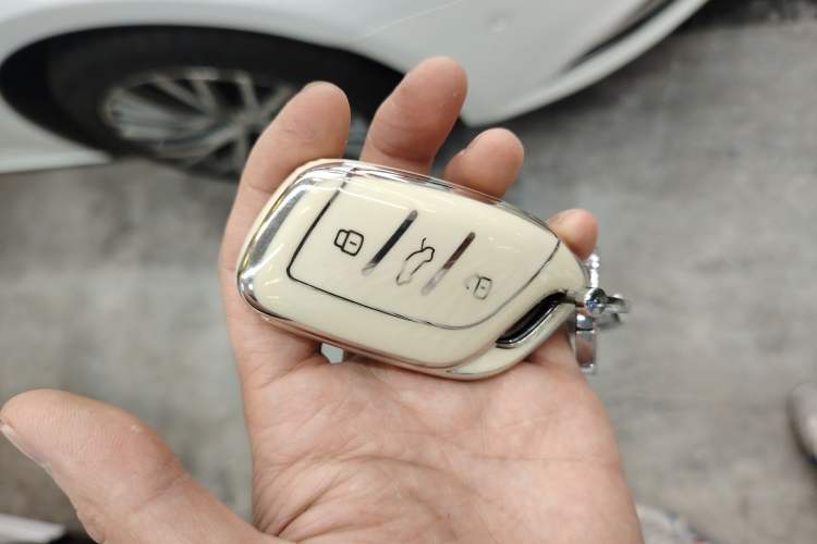 Used MG 5 2022 180 DVVT CVT Youth Luxury Edition Vehicle Key