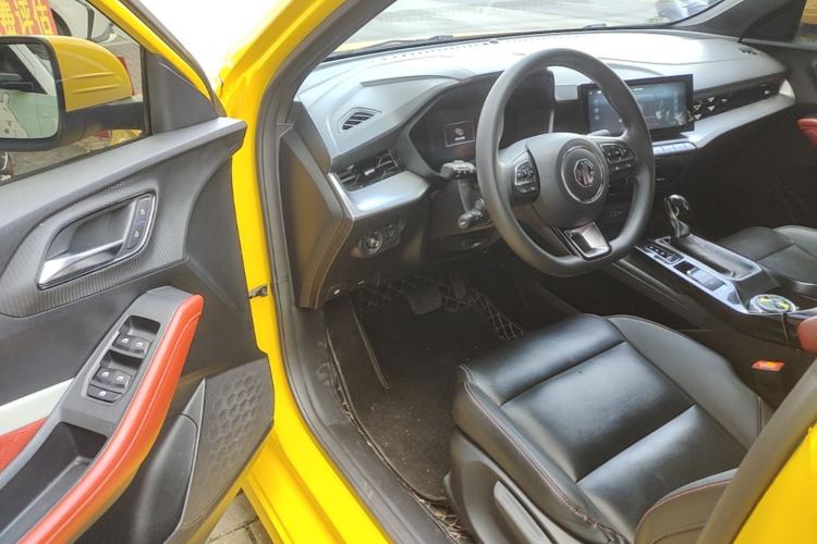 Used MG 5 2022 180 DVVT CVT Youth Luxury Edition Driver Seat