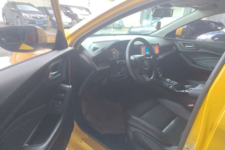 Used MG 5 2022 180 DVVT CVT Youth Luxury Edition Driver Seat