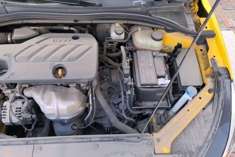 Used MG 5 2022 180 DVVT CVT Youth Luxury Edition Engine Bay Left