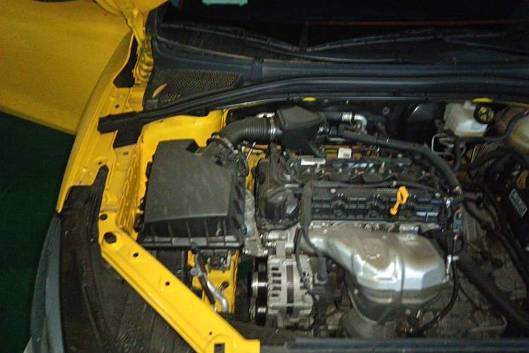 Used MG 5 2022 180 DVVT CVT Youth Style Edition Engine Bay Right
