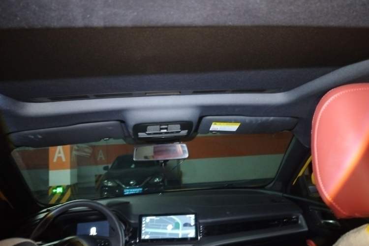 Used MG 5 2022 180 DVVT CVT Youth Luxury Edition Headliner