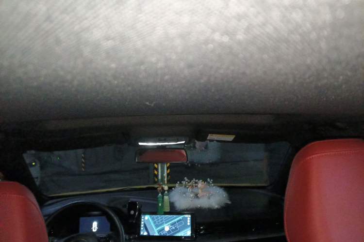 Used MG 5 2022 180 DVVT CVT Youth Luxury Edition Headliner