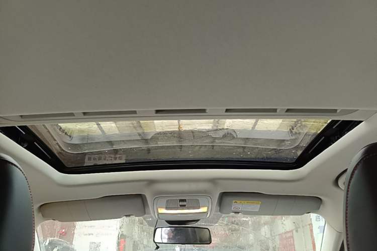 Used MG 5 2022 180 DVVT CVT Youth Luxury Edition Headliner