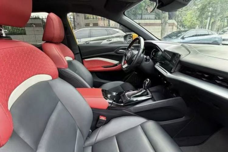 Used MG 5 2022 180 DVVT CVT Youth Flagship Edition Interior 3