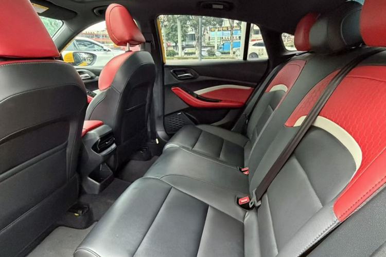 Used MG 5 2022 180 DVVT CVT Youth Flagship Edition Interior 4