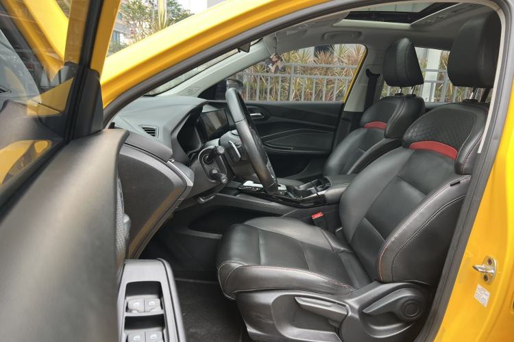 Used MG 5 2022 300TGI DCT Chao Yue Luxury Edition Left Front Seat