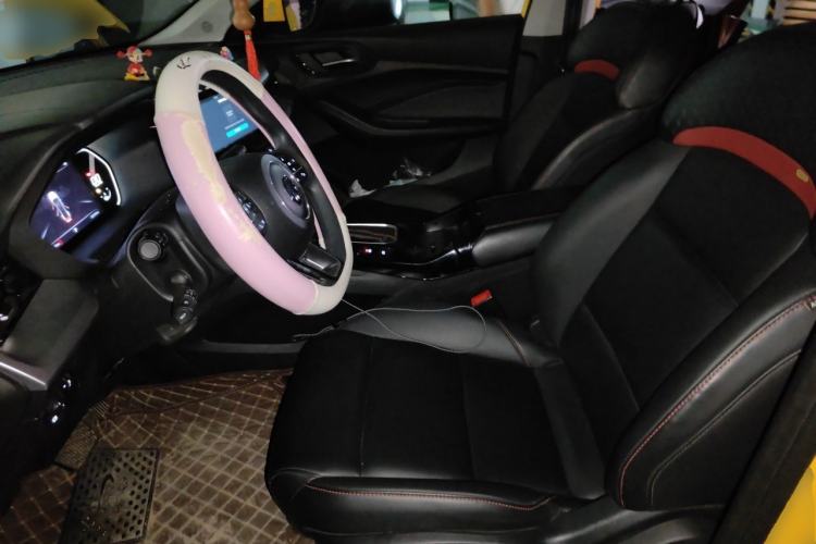 Used MG 5 2022 180 DVVT CVT Youth Luxury Edition Left Front Seat