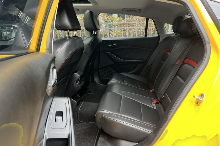 Used MG 5 2022 300TGI DCT Chao Yue Luxury Edition Left Rear Seat