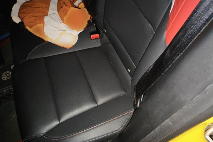 Used MG 5 2022 300TGI DCT Chao Yue Flagship Edition Left Rear Seat
