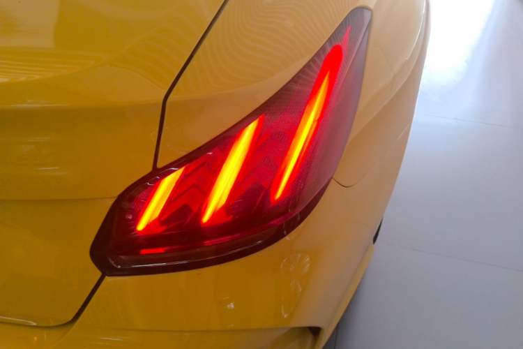 Used MG 5 2022 300TGI DCT Chao Yue Flagship Edition Right Rear Taillight